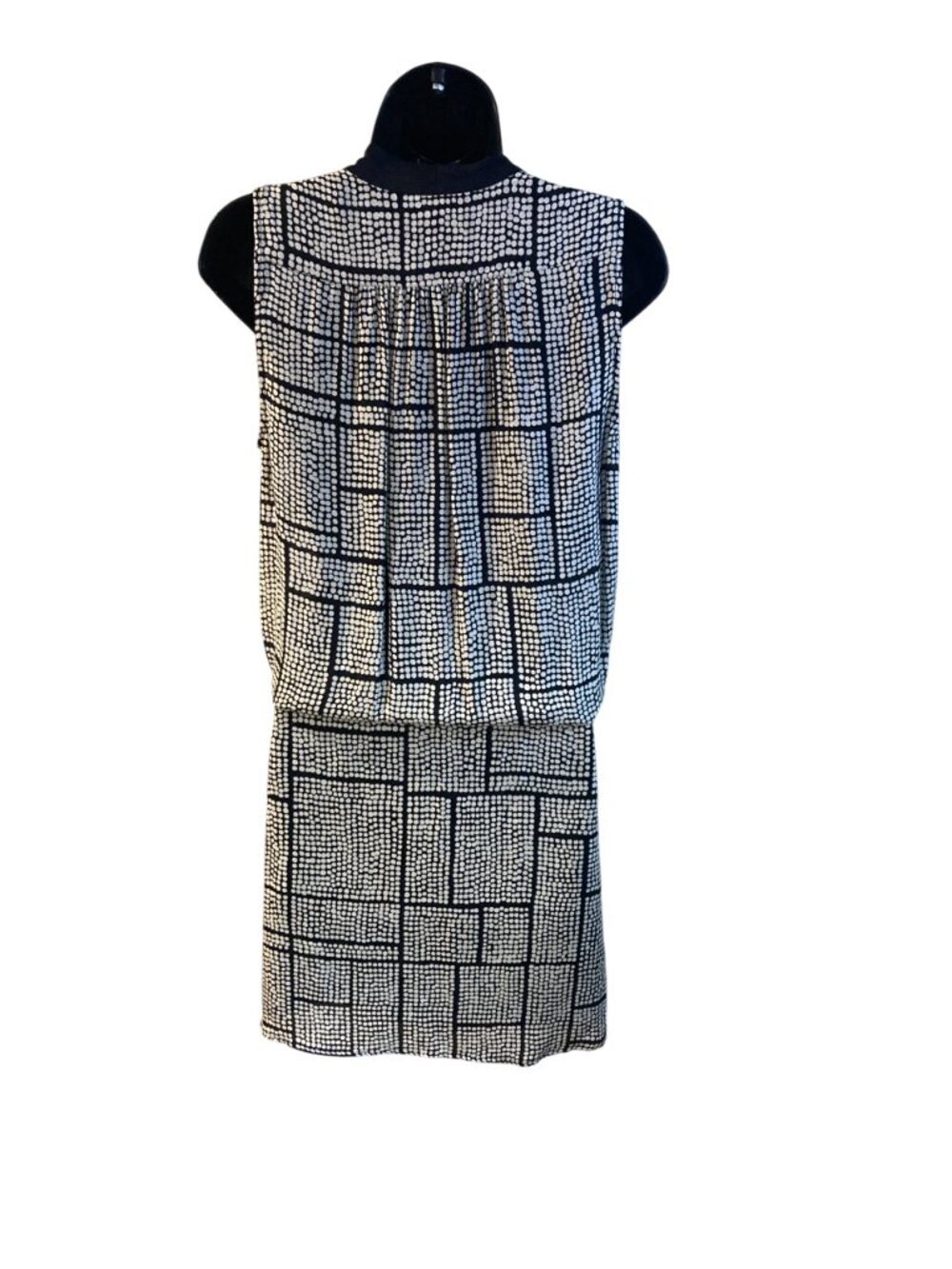 Vince Silk V Neck Blouson Drawstring Waist Dress Size Small - Picture 4 of 9